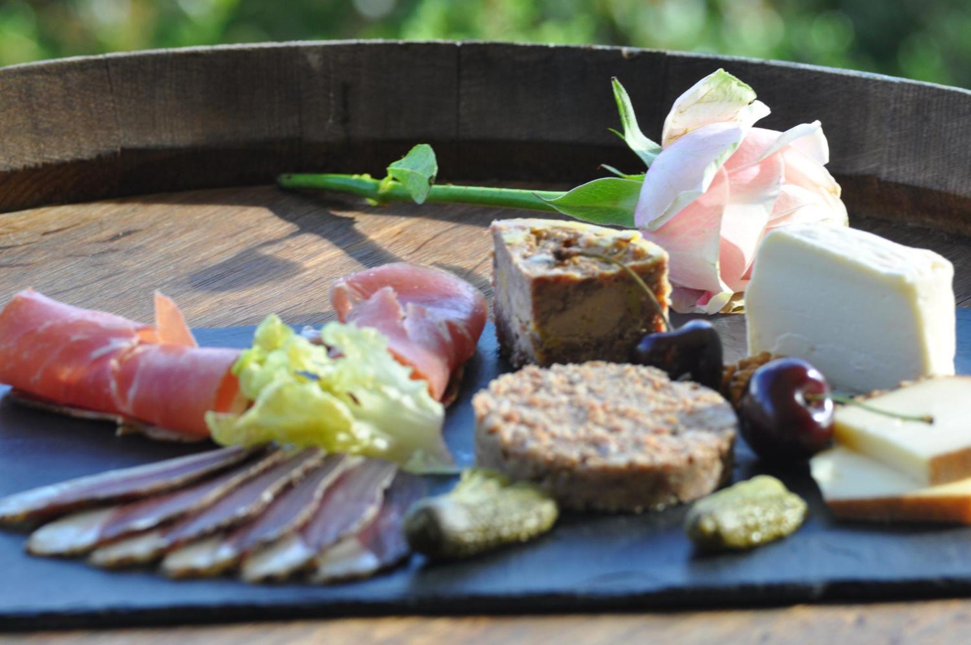 Bed and Breakfast Le Lion D'Or En Perigord Mauzac-et-Grand-Castang Экстерьер фото